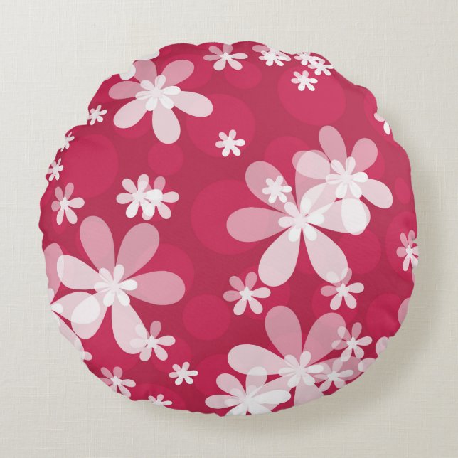 White daisies round cushion (Front)