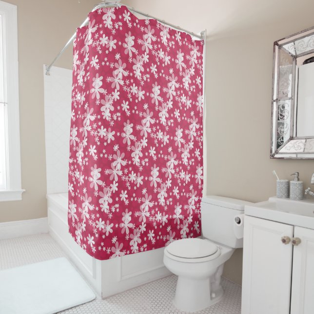 White daisies shower curtain (In Situ)