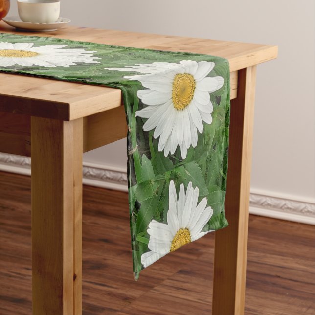 White Daisies Table Runner (In Situ)