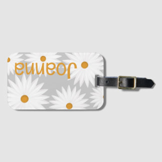 White daisy customisable luggage tag