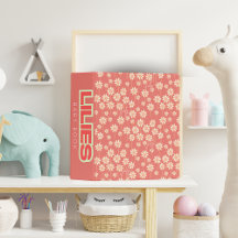 White Daisy Floral Pattern Custom Name