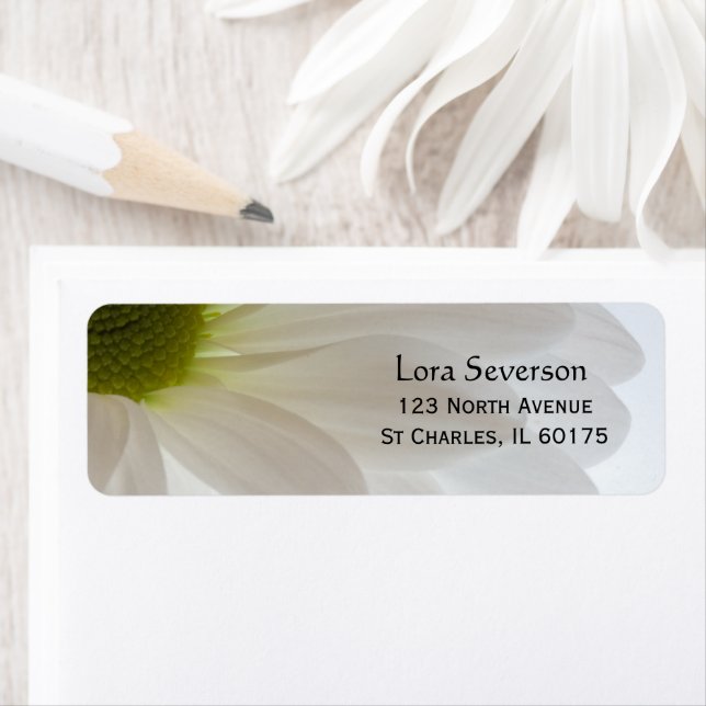White Daisy Petals Return Address Label (Insitu)