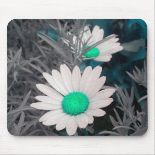 White Daisy (w Green) mouse pad