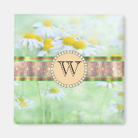 White Daisy's in Green Meadow Monogram