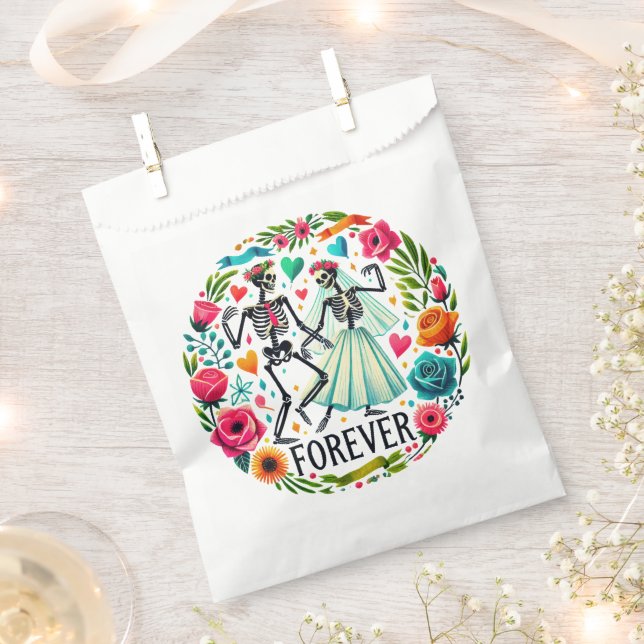 White Favour Bags (Clipped)