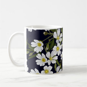 White field flowers: vintage pattern. coffee mug