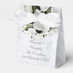 White flower bouquet romantic wedding favour box