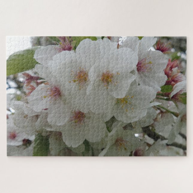 White Flower Jigsaw Puzzle (Horizontal)