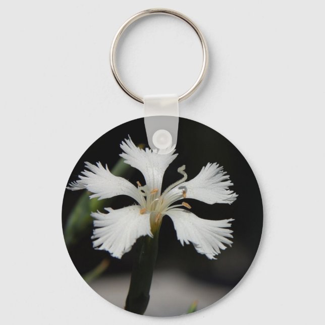 white flower keychain (Front)