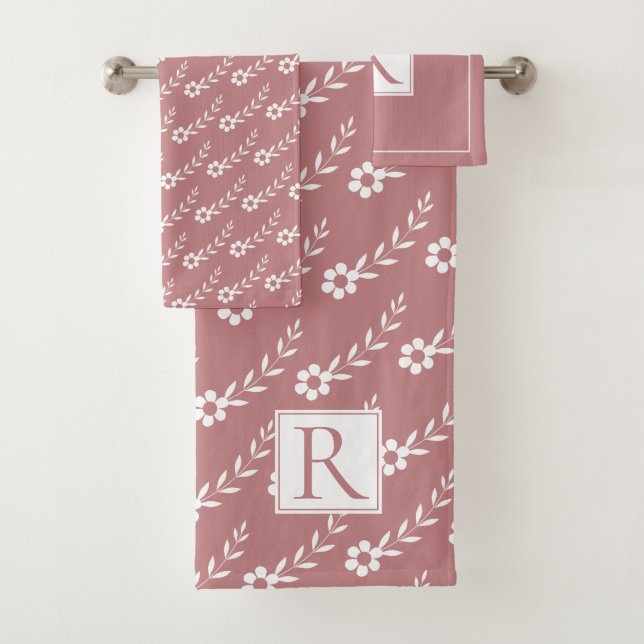 White flowers pattern and monogram dusty rose  bath towel set (Insitu)