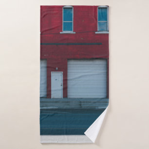 WHITE GARAGE DOORS CLOSED DURING DAYTIME BATH TOWEL