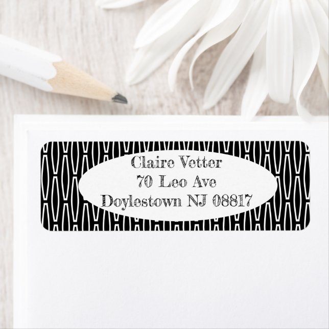 White Geometric Repeat  (Insitu)