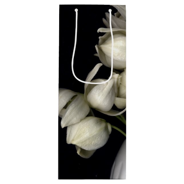 "White heart in black" Wine Gift Bag (Front)