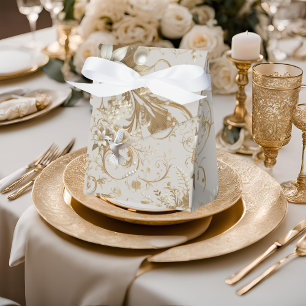 White Hummingbird Flower Bouquet Favour Box