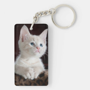 White kitty blue eyes key ring