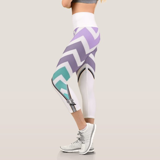 White Leggings Capri with Zigzag (Left)