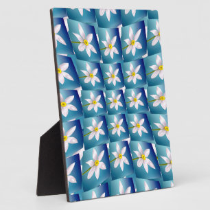 White Narcissus Pattern Plaque
