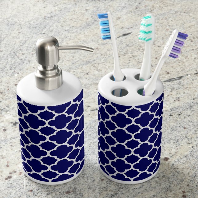 White Navy Blue Trendy Quatrefoil Bathroom Set (Front)