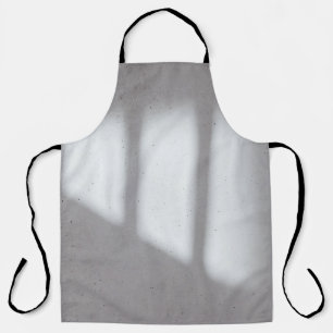 White painted wall apron