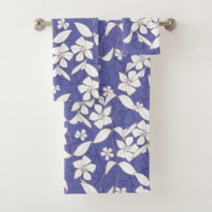 White Periwinkle Flowers Bath Towel Set