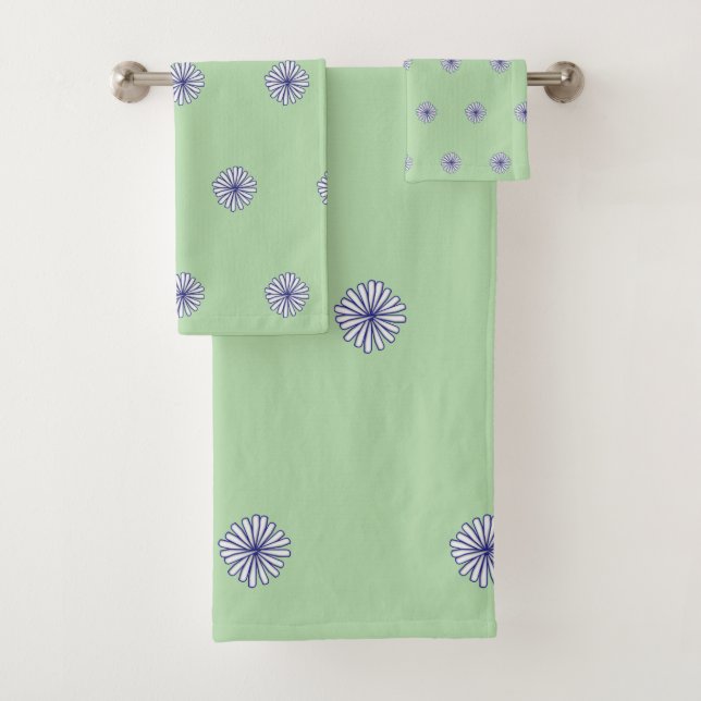 White Petals Mint Green Gift Home Decor  Bath Towel Set (Insitu)