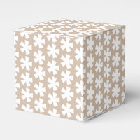 White snow star snowflakes pattern beige tan gift