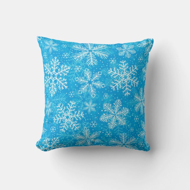 White snowflakes pattern cushion (Front)