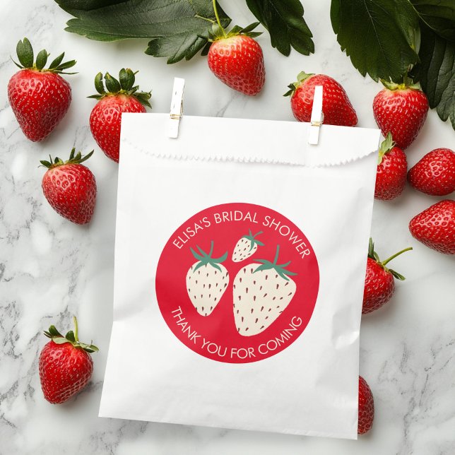 White Strawberry Pineberry BRIDAL SHOWER Custom Favour Bags (White Strawberry Pineberry BRIDAL SHOWER Custom Favor Bag
)