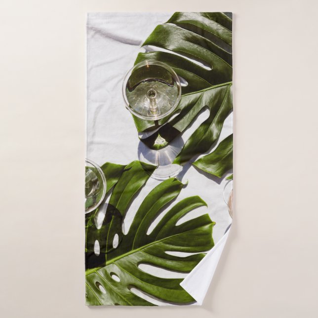 White wine on glasses bath towel (Bath Towel)