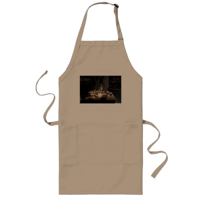 White Witch's Kitchen Museum, Witchcraft & MAGICK Long Apron (Front)