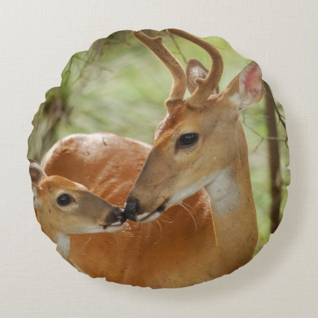 Whitetail Buck And Fawn Bonding Round Cushion (Front)