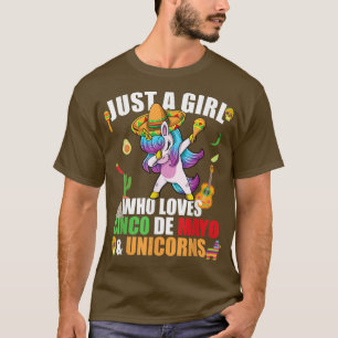 Who Loves Cinco De Mayo Unicorns Meican Party Men  T-Shirt