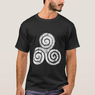 Wiccan Triskele Triple Spiral Triskelion Celtic Kn T-Shirt