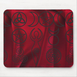 Wiccan,wicca,pagan,triquetra,pentacle,triple Mouse Pad