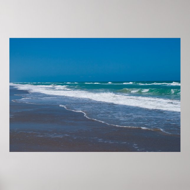 Wide Shot Waves Middle Cove Poster (Front)