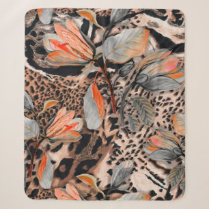 Wild african animal skin with browm flowers patter sherpa blanket