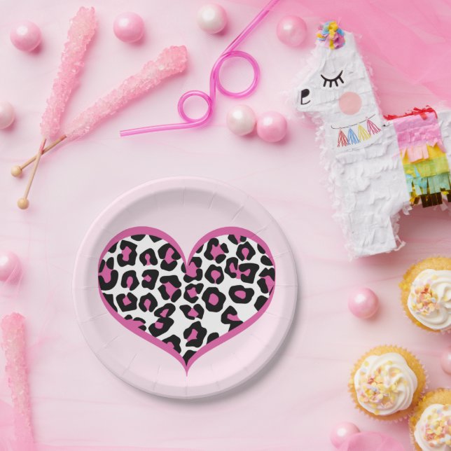 Wild at Heart Leopard Print Paper Plate (Party)