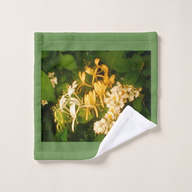 Wild Blooming Rose Honeysuckle Wash Cloth (Wash Cloth)
