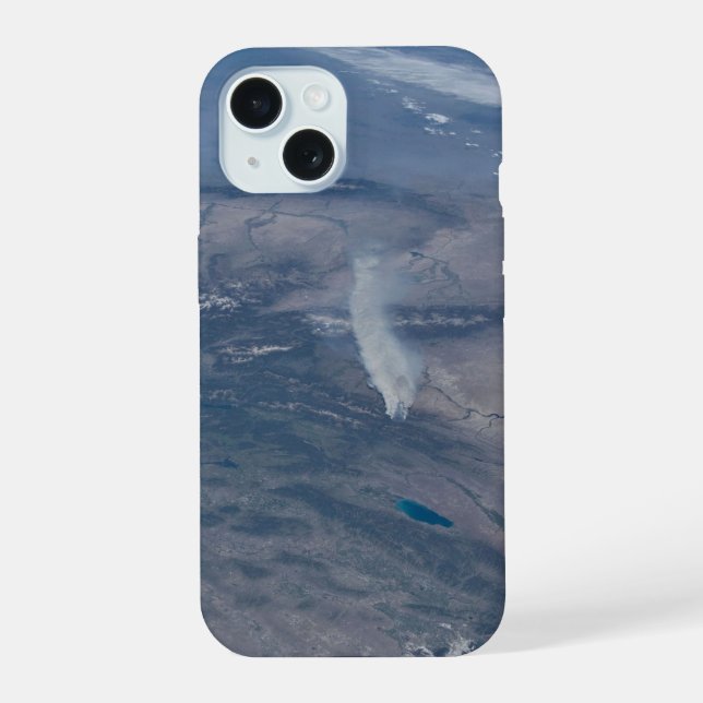 Wild Fires In The Western And Southwestern Us. iPhone 15 Case (Back)