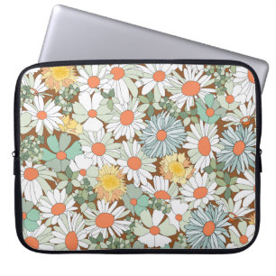 Wild flowers floral, vintage seamless pattern. laptop sleeve