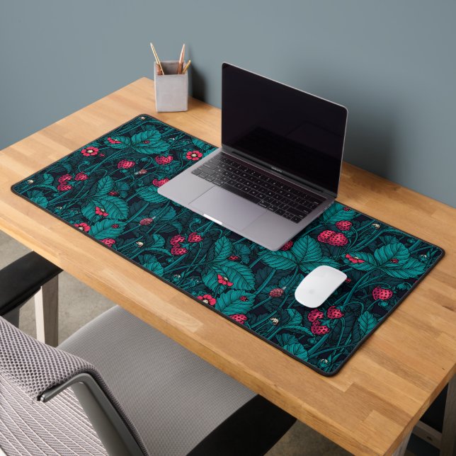 Wild strawberries, red and blue desk mat (Office 2)