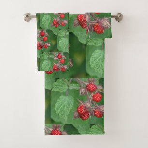Wild Strawberry Bath Towel Set
