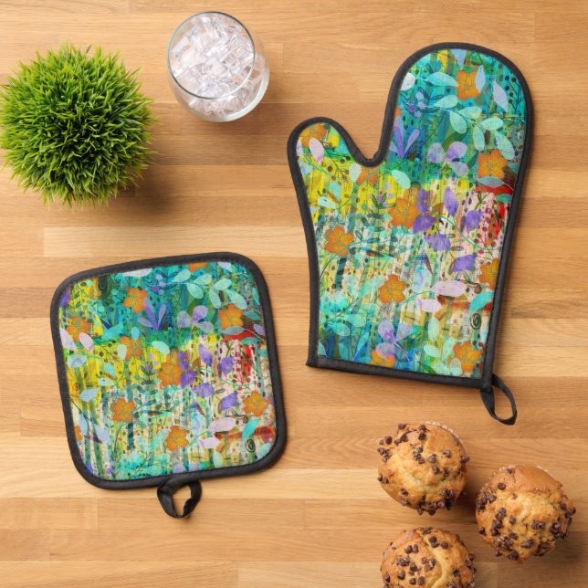 Wild Tangerine - Nature Inspired Floral Art -  Oven Mitt & Pot Holder Set (Top Down)