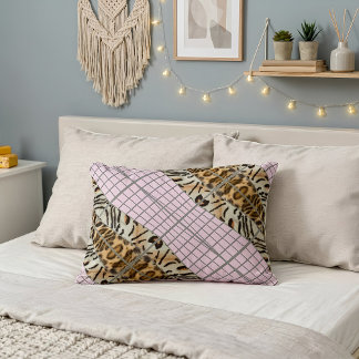 Wildcat Matrix - Bengal Cat Leopard Pink Rose Decorative Cushion