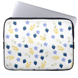 Wildflower & Blackberry Floral Pattern Laptop Sleeve