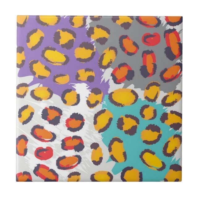 Wildlife animal pattern tile (Front)