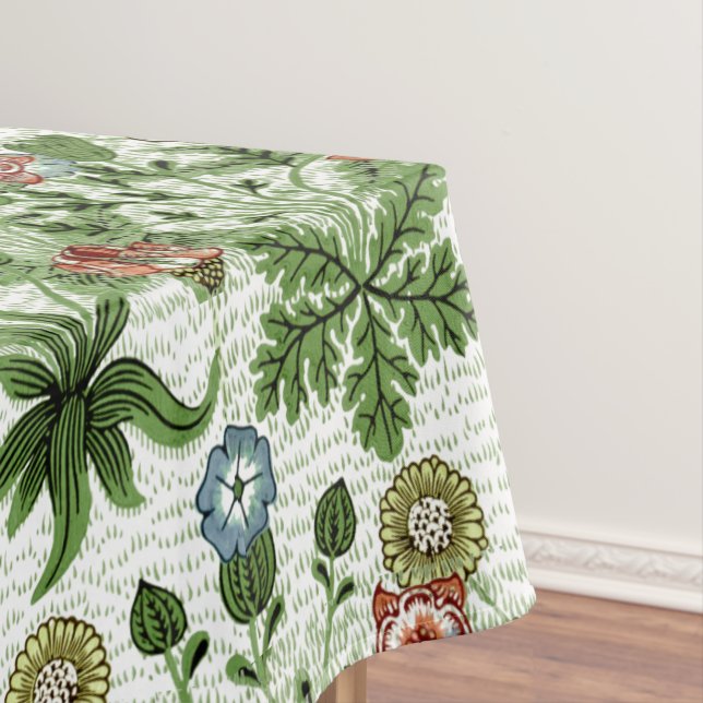William Morris Antique Daisy Floral Pattern Tablecloth (In Situ)