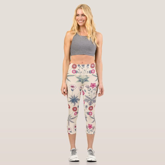 William Morris Daisy Floral Pattern Red Orange Capri Leggings (Front)