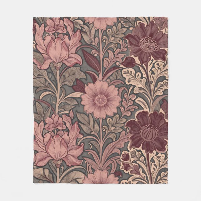 William Morris Inspired Floral Pattern Fleece Blanket (Front)