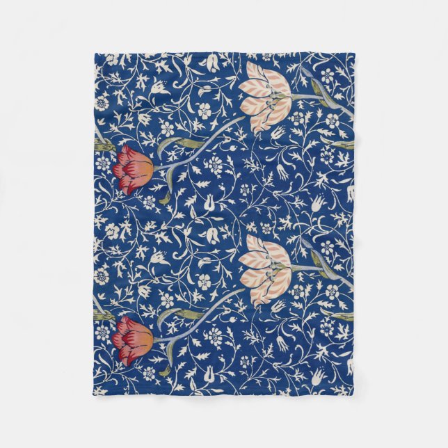 William Morris Medway Pattern Fleece Blanket (Front)